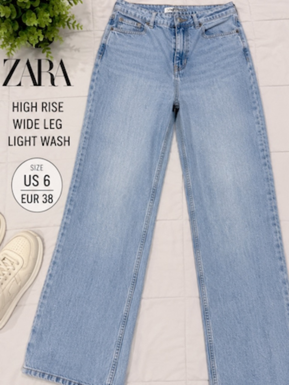 Zara High Rise Wide Leg Jeans Light Wash Size US 6 EUR 38 Trendy Baggy Denim